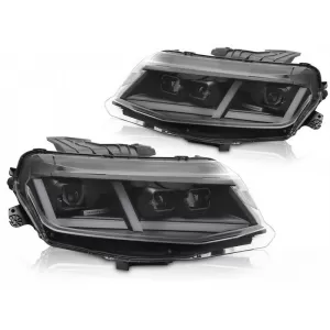 LED tuning headlight set suitable for Chevrolet Camaro 2016-2018 with black base, featuring dynamic turn signals, for the model with factory DRL lights, left and right