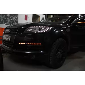 LED DRL Daytime Running Lights suitable for Audi Q7 4L (2006-2009) Turning Lights Facelift Design