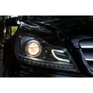 Scheinwerfer LED DRL für Mercedes W204 S204 C-Klasse Facelift 11-14 Schwarz-image-6086400