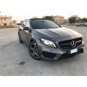 Grila Centrala compatibil cu Mercedes GLA-Class X156 (2014-2016) GLA45 Design Finisaj Negru-image-6031500