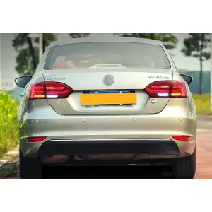 Taillights LED suitable for VW Jetta Mk6 VI (2012-2014) Dynamic Flowing Turn Signals Red Smoke