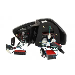 Heckstoßstange für BMW 3er E90 05–08 LED-Rücklichter M3-Look-image-6021345
