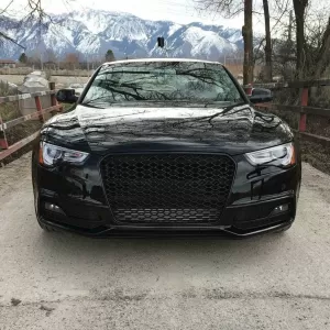 Badgeless Front Grille suitable for Audi A5 8T (2012-2015) RS Design Piano Black