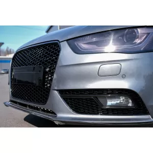 Audi A4 B8 Facelift (2012-2015) RS Design méhsejt mintás hűtőrács, embléma nélküli, zongoralakk fekete, PDC-vel-image-6079512