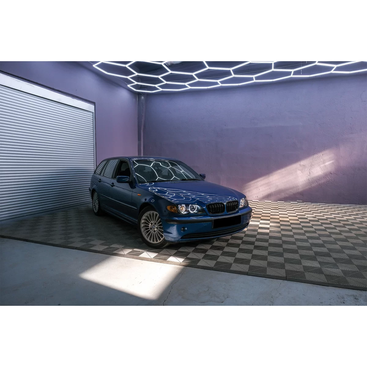 modal-image-6089013