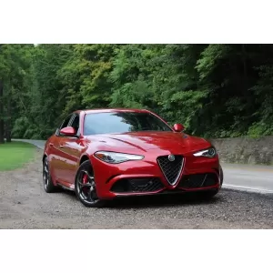 Body Kit suitable for Alfa Romeo Giulia 952 Q4 (2016-Up) Quadrifoglio Racing Design