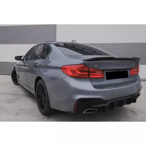 Rear Bumper Diffuser suitable for BMW 5 Series G30 G31 Limousine Touring (2017-up) M5 Design Piano Black