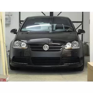 Bara Fata cu Faruri compatibil cu VW Golf V 5 (2003-2007) Jetta (2005-2010) R32 Look Negru Lucios-image-6053889