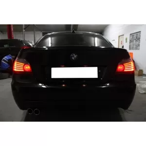 Bodykit für BMW 5er E60 200-2010 M-Technik Look Kofferraumspoiler PDC 18mm-image-6054009