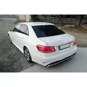 Bodykit für Mercedes E W212 Facelift 2013-2016 E63 Look Schwarz Auspuff Tipps-image-6113483