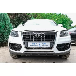 Fog Lamp Covers Side Grilles suitable for Audi Q5 SUV 8R (2008-2011) RS Design Piano Black
