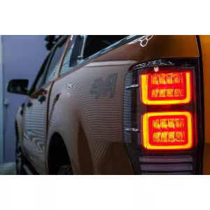 Taillights LED suitable for Ford Ranger (2012-2018) Clear with Sequential Dynamic Turning Lights
