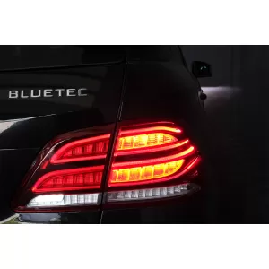 Full LED LightBar Rücklichter für Mercedes M-Klasse W166 2012-2015 rot-Weiss LHD-image-6085986