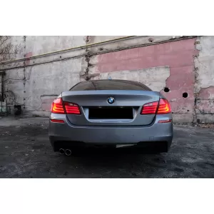 Pachet Exterior compatibil cu BMW Seria 5 F10 (2011-2014) cu Prelungire Bara Fata si Difuzor M-Performance Design-image-6077329