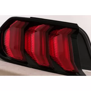 Full LED hátsó lámpák Ford Mustang VI S550 (2015-2019) piros, dinamikus szekvenciális irányjelzővel-image-6107303