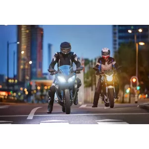 Philips Bec LED H4 12V 18W Ultinon Pro6000 5800K 1 piesa Moto + EcoPro10-image-6114606