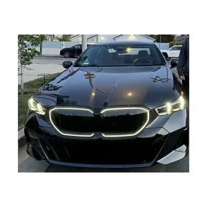 Grila Centrala cu LED compatibil cu BMW Seria 5 G60 G61 (2023-) Negru Lucios-image-6260351