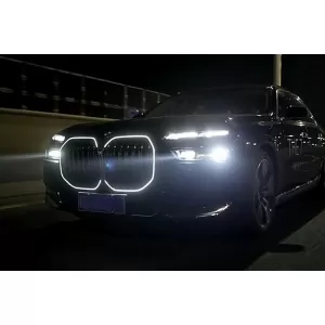 Grila Centrala cu LED compatibil cu BMW Seria 7 G70 (2022-) Negru Lucios-image-6260353