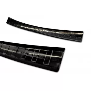 Avisa rear bumper protector suitable for Dacia Duster 2017-2021, after 2021, black lacquer