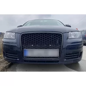 RS-Typ schwarze Frontgrill geeignet für Audi A3 Hatchback, Sportback 2005-2008-image-6132337