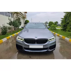 M5 típusú dupla lamellás vese hűtőrács fényes fekete színben BMW 5-ös G30 sedan, G31 touring 2017-2020 modellekhez-image-6132523