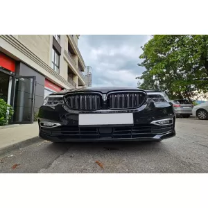 Gloss black double slat kidney grilles suitable for BMW 5 Series G30, G31 2017-2020