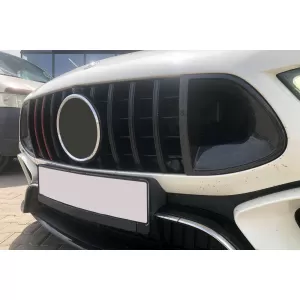 Schwarzer Lackgrill Typ Brabus mit roten Linien geeignet für Mercedes A Design GT 4-Türer Coupe X290 nach 2019-image-6138018