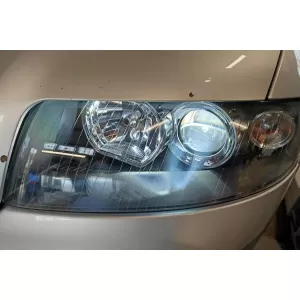 Right headlight glass suitable for Audi A4 B6 2000-2004