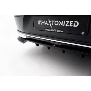 Maxton Design spoiler suitable for rear bumper of BMW 7 Series G70 after 2022, black lacquer