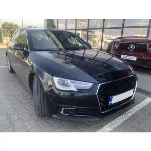 Grille type RS4 chrome/noir adapté pour Audi A4 B9 berline, break 2015-2019 avec ouvertures pour capteurs de stationnement-image-6145534