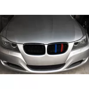 M3 style double ribbed kidney grilles, black lacquer with M decoration suitable for BMW 3 Series E90 sedan, E91 touring 2008-2012-image-6145680