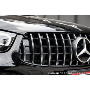 Grille style GT chrome/noir adaptée pour Mercedes GLC SUV X253, GLC Coupe C253 après 2019 avec ouverture pour caméra-image-6145863
