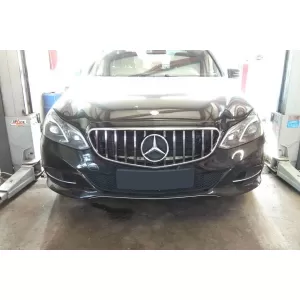 Chrome/black GT style grille suitable for Mercedes E-Class W212 sedan, S212 estate 2014-2016