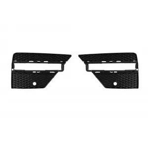 Front A Design Line bumper suitable for Mercedes ML W166 2011-2015 with chrome/black 3-spoke grille