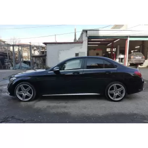 Un design type C63 bas de caisse adapté pour Mercedes Classe C W205 2014-2020-image-6147853