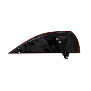 Un pack design type GLE63 adapté pour Mercedes GLE SUV W167 2018-2023, avec des éléments en laque noire, des phares LED et des feux arrière LED-image-6150729