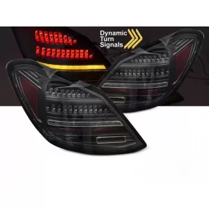 image-13-LED tuning hátsó lámpa szett Mercedes C-osztály W205 sedan 2014-2021, fekete alap, dinamikus irányjelzővel, bal és jobb