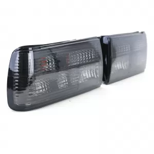 Fanali posteriori in vetro chiaro con fumo nero adatti per BMW Serie 3 E30 facelift-image-6195207
