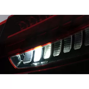 Luci posteriori per Mercedes Classe E W213 dal 2016-2019 al Facelift 2020 solo per conversione-image-6328475