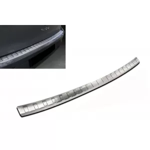 Avisa rear bumper protector suitable for Volkswagen Golf VIII hatchback 5 doors after 2019, chrome