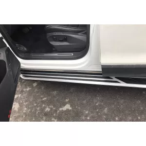 Steps suitable for VW Tiguan after 2017