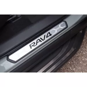Passi adatti per Toyota Rav 4 dopo il 2019-image-6212738