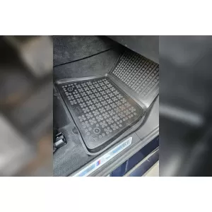 Mochete din cauciuc specifice, potrivite pentru BMW X5 G05 după 2018, set de 3 piese, culoare neagră-image-6214298