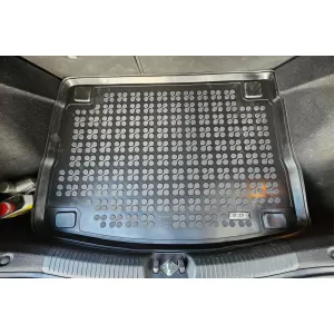 Covor de cauciuc pentru portbagaj de la Rezaw-Plast potrivit pentru Hyundai i30 hatchback după 2017, cu podeaua portbagajului în poziția superioară-image-6217463