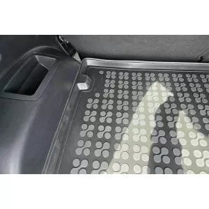 Covor de cauciuc pentru portbagaj de la Rezaw-Plast, potrivit pentru Hyundai Santa Fe după 2018, cu 7 locuri și cu rândul 3 de scaune pliat-image-6217491