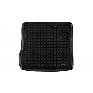 Rubber trunk mat by Rezaw-Plast suitable for Dacia Duster 2x4 after 2018