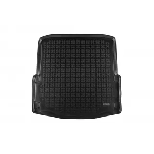 Rubber trunk mat by Rezaw-Plast suitable for Skoda Superb sedan 2008-2015