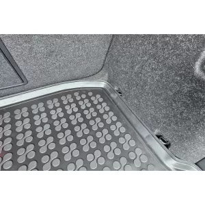 Rubber trunk mat by Rezaw-Plast suitable for Skoda Octavia hatchback 2013-2019