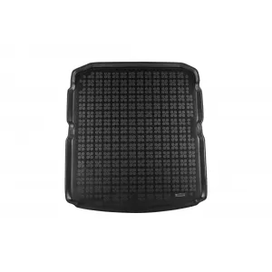 Rubber trunk mat by Rezaw-Plast suitable for Skoda Superb hatchback after 2015