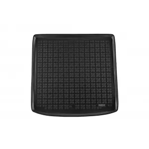 Rubber trunk mat by Rezaw-Plast suitable for Skoda Kodiaq after 2017 with 5 seats